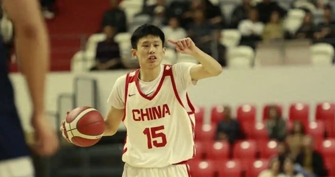 11岁跨组参赛引发的天赋争议：国产乔丹级才华与